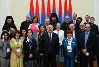 الرئيس أرمين سركيسيان يستقبل المشاركين بالمؤتمر الدولي -الحرية الدينية الدولية والسلام- والتركيز 
على بربرية أذربيجان