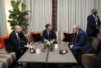 رئيس الوزراءالأرميني نيكول باشينيان يعقد اجتماع ثلاثي مع الرئيس الفرنسي إيمانويل ماكرون والرئيس 
الأذربيجاني إلهام علييف 