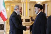 إيران تدعم السلامة الإقليمية لأرمينيا-الرئيس الإيراني إبراهيم رئيسي بمحادثة مع رئيس الوزراء الأرميني 
نيكول باشينيان-