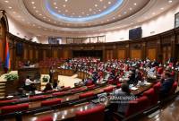 Национальное собрание Армении продолжает работу очередного заседания

