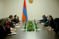 EU works actively to quickly solve current crisis relating to Armenian POWs