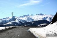 На территории Армении есть закрытые и труднопроходимые автодороги. Ларс открыт