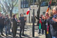 Fransa'nın Nimes kentinde Ermeni Soykırımı kurbanlarının anısına açılan meydanda Ermeni 
haçkarı yerleştirildi
