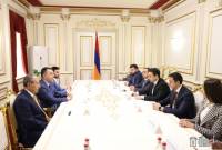 Alen Simonyan, Ürdün Senatosu'nun heyetini kabul etti
