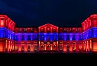 Марсельский дворец Фаро осветили цветами армянского флага в память о жертвах 
Геноцида армян
