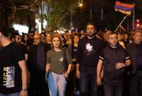 Ընդդիմությունը Հայաստանի առանձին հատվածներում շարունակում է իրազեկման 
երթերն ու ակցիաները