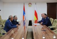 Artsakh FM visits South Ossetia for inauguration of President Gagloyev 