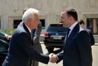 El presidente de Armenia y el primer ministro de Georgia coincidieron en la necesidad de la paz 
regional

