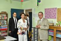 Anna Hakobyan participe à l'événement organisé à l'occasion du 35e anniversaire de la 
fondation du Collège Parsamian  