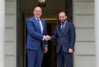 Armenian, Greek FMs sign Memorandum of Understanding