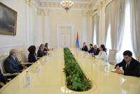 Armenian President, head of ICRC delegation refer to the issue of the prisoners held in 
Azerbaijan and missing persons  