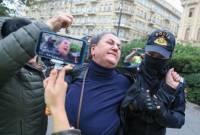 Un gran número de participantes de la manifestación de la oposición fueron arrestados en 
Azerbaiyán