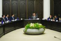 Deputy Prime Minister Tigran Khachatryan chairs the session of the SME Development 
Council