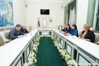La Procureure générale d'Arménie et l'Ambassadeur de Russie discutent des questions 
liées à l'assistance juridique  