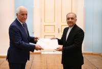 Le nouvel Ambassadeur d'Iran présente ses lettres de créance au Président arménien