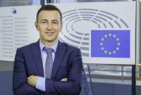 Diputado del Parlamento Europeo pide a UE y EEUU que tripliquen esfuerzos para 
encontrar una solución en Nagorno Karabaj