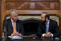 Ermenistan Dışişleri Bakanı Londra’da Güney Kafkasya'ya odaklanmanın önemini vurguladı