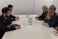 Замглавы МИД Армении представил канадскому коллеге концепцию «Перекрестка 
мира»