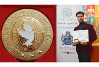 التينور الفرنسي الأرمني الشهير روبين إلباكيان يحصل على ميدالية ذهبية من La Ligue 
Universelle Du Bien Public المرموقة