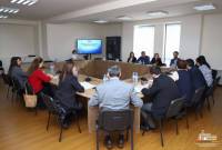 Round-table discussion held at Armenian Ministry of Foreign Affairs ahead of World 
Refugee Forum