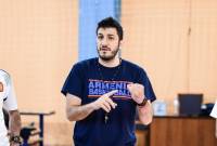 لاعب الكرة السلة السابق في نادي هومنتمن بيروت-بطل لبنان عام 2018-مدرباً لمنتخب أرمينيا 
تحت 18 عام ببطولة الفئة C