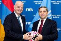 رئيس اتحاد كرة القدم الأرمني أرمين ميليكبيكيان يلتقي رئيس الفيفا جياني إنفانتينو في باريس 
ومناقشة التعاون