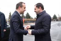 Suren Papikyan recibió al ministro de las Fuerzas Armadas de Francia