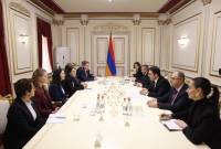 Alen Simonyan discusses the return of the Armenian POWs with German colleagues