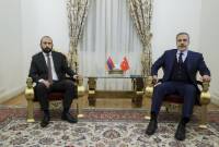 Mirzoyan ve Fidan, Ermenistan-Türkiye sınırının kısmen açılmasına ilişkin anlaşmayı 
yineledi