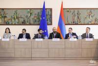 وزير الخارجية آرارات ميرزويان يجتمع بوفد اللجنة السياسية والأمنية للاتحاد الأوروبي والتأكيد على 
الاستعداد لتعميق التعاون