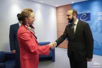 Bakan Mirzoyan, Avrupa Konseyi Genel Sekreteri ile görüştü
