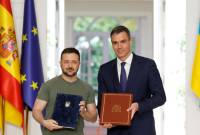Президент Украины и премьер-министр Испании подписали в понедельник в 
Мадриде двустороннее соглашение о безопасности