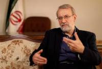 L'ancien président du Parlement iranien, Ali Larijani, s'est inscrit comme candidat à 
l'élection présidentielle

