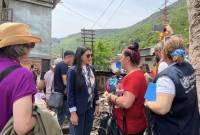 Anahit Manasyan meets with residents of disaster zone in Lori 
