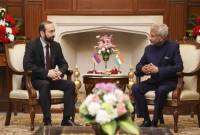 Министр иностранных дел Армении поздравил индийского коллегу с 
переназначением на должность министра ИД страны