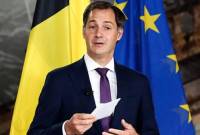 Король Бельгии принял отставку правительства премьер-министра Де Кроо