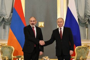 帕希尼扬和普京就这个问题达成了协议——佩斯科夫谈到了俄罗斯军队从亚美尼亚不同地区
撤军的问题