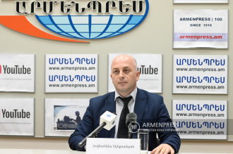 Head of Strategy Development Department at Office of High 
Commissioner for Diaspora Affairs of Armenia Hovhannes 
Aleksanyan gives press conference 