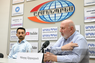 Press conference of Nairi Medical Center intensivist Gevorg 
Abgarian and oncologist Levon Badalyan