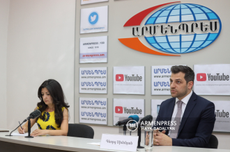 Deputy Mayor of Yerevan Gevorg Simonyan gives press 
conference 