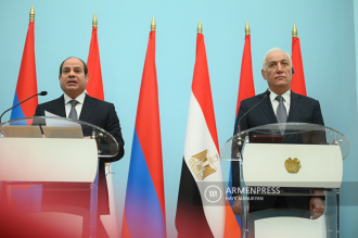 Armenian,Egyptian presidents discuss South Caucasus, strengthening of ties particularly at 
economic and investment level