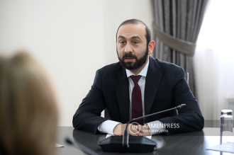 New U.S. Ambassador presents copy of credentials to Armenian Foreign Minister 
