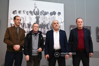«Արարատ-73»-ի հաղթանակներից 50 տարի անց 
Երևանում բացվեց հայկական ակումբի փառահեղ 
խաղաշրջանը ներկայացնող ֆոտոցուցահանդես
