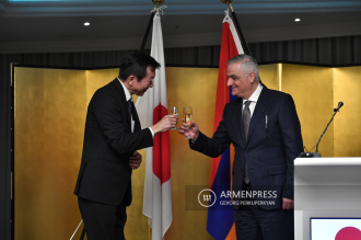 Япония поддерживает Армению и действительно хочет быть партнером Армении: 
посол Ютака Аоки