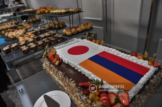 Япония поддерживает Армению и действительно хочет быть партнером Армении: 
посол Ютака Аоки