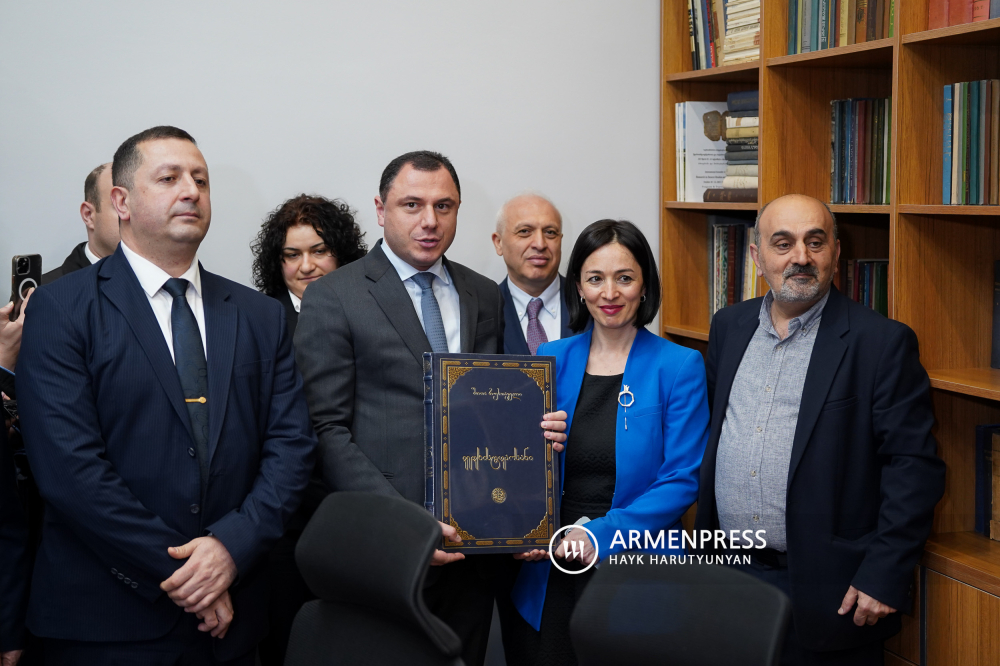 لحظة تاريخية-افتتاح مركز الدراسات الجورجية في جامعة يريفان الحكومية-