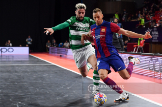UEFA Futsal Şampiyonlar Ligi yarı finali "Barca" - "Sporting" 
maçı
