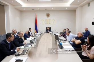Réunion de la Commission permanente de l'Assemblée 
nationale arménienne sur les questions  financières et 
budgétaires