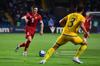 بازی دوستانه تیم ملی فوتبال ارمنستان با قزاقستان