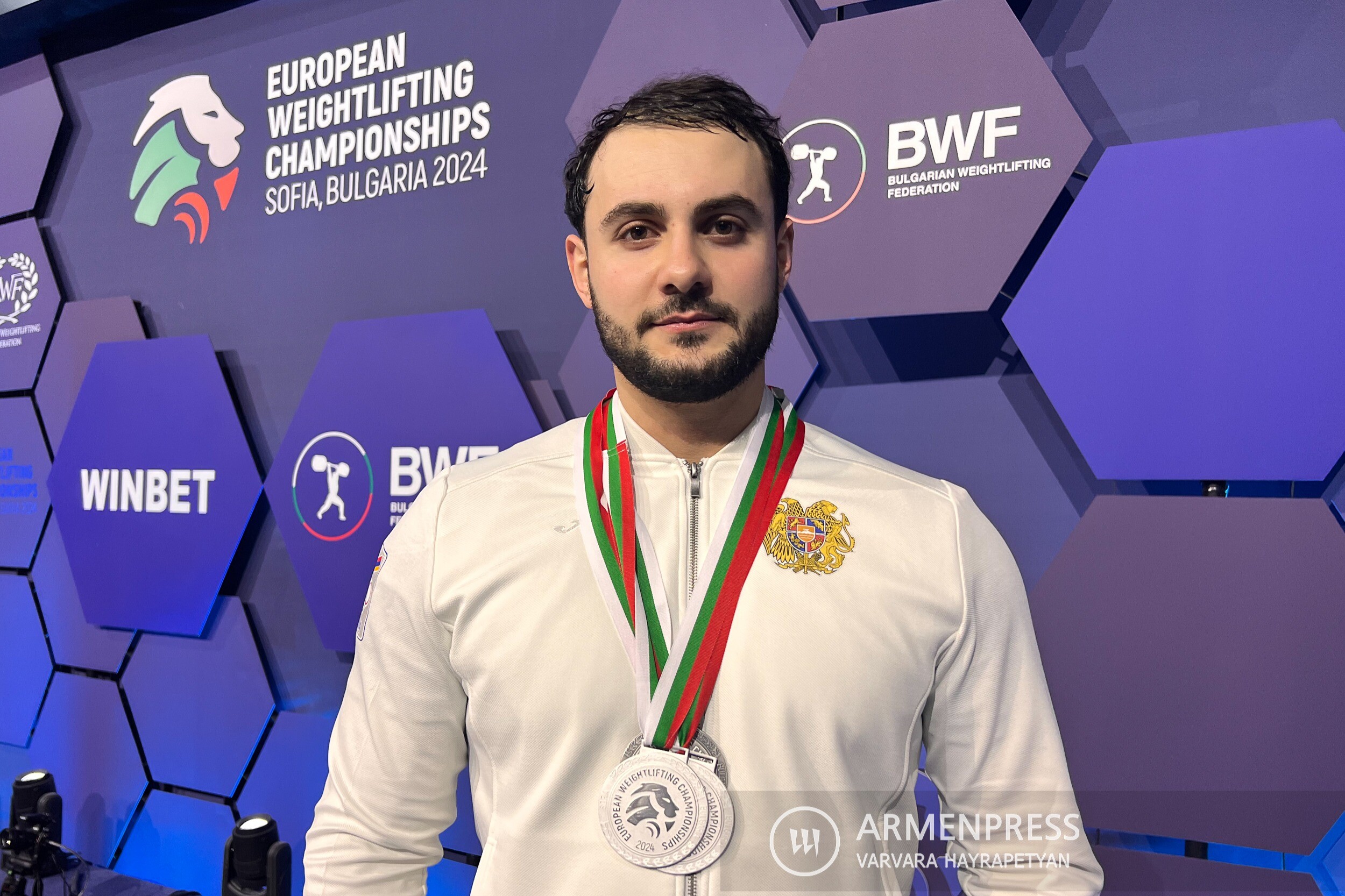 Шұлықтағы жетілген әйелдер анальді фотосуреттер